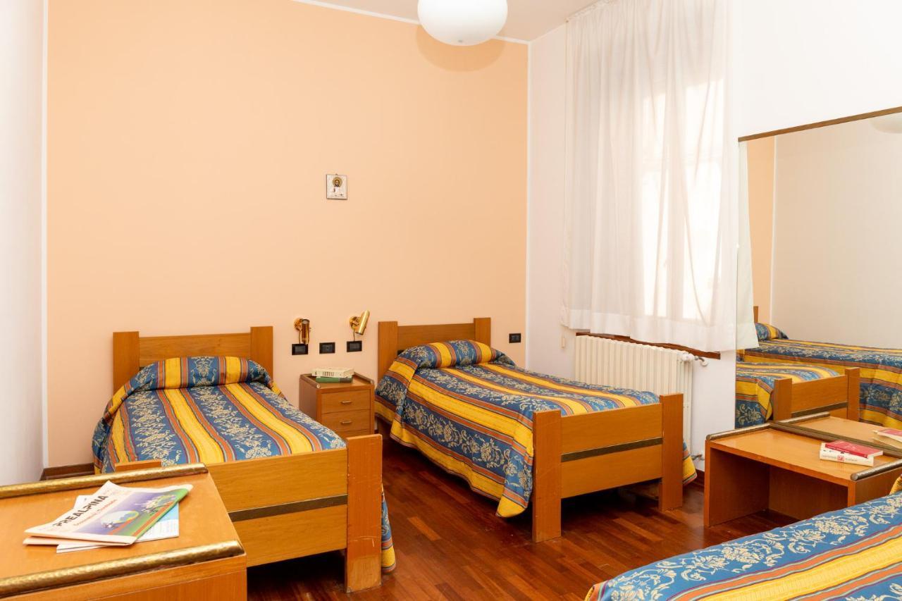 Albergo Sacro Monte Varese Ngoại thất bức ảnh