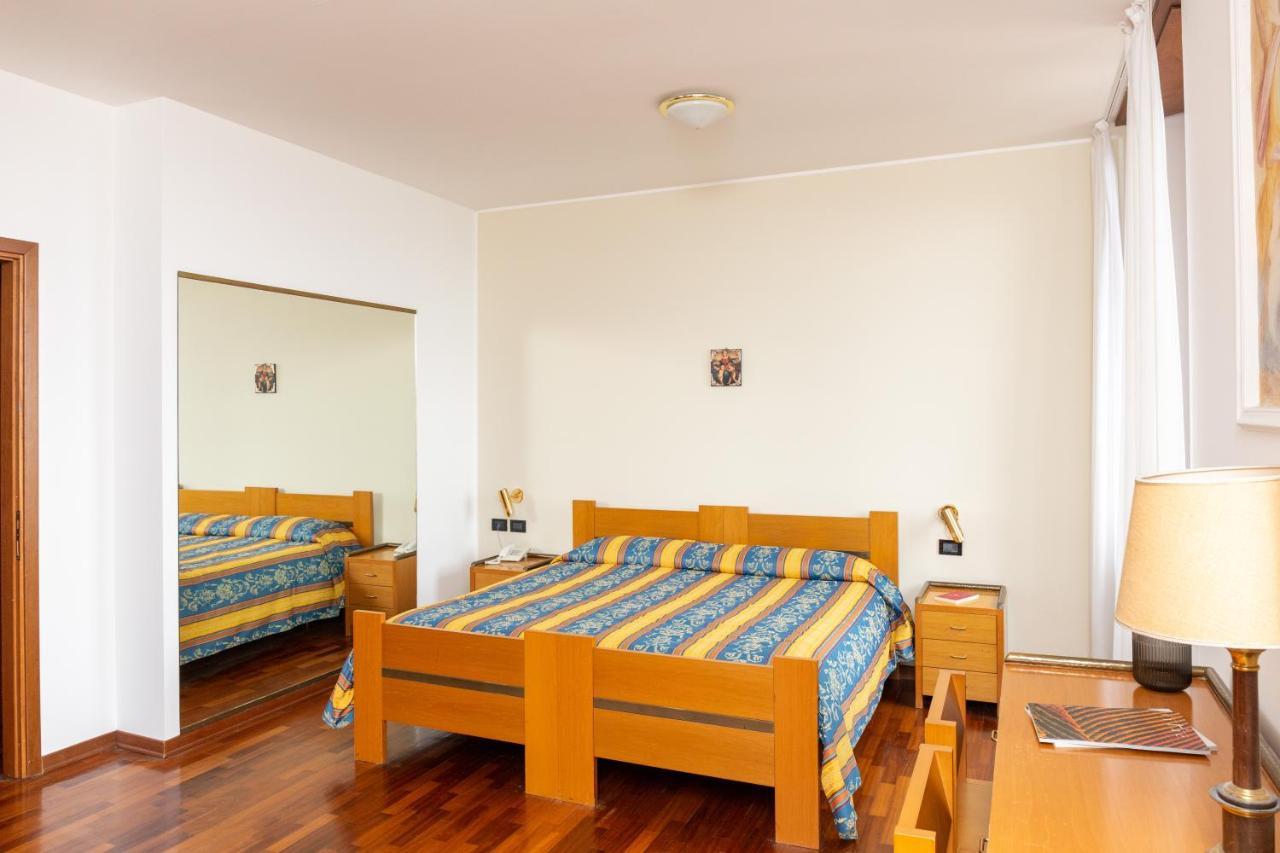 Albergo Sacro Monte Varese Ngoại thất bức ảnh